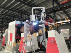 江西客户到前山工厂验收1.6米悬臂式管道自动焊